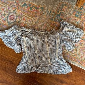American eagle off shoulder boho blouse